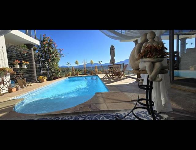 5 BEDROOM HOUSE FOR SALE IN GROOT BRAKRIVIER CENTRAL